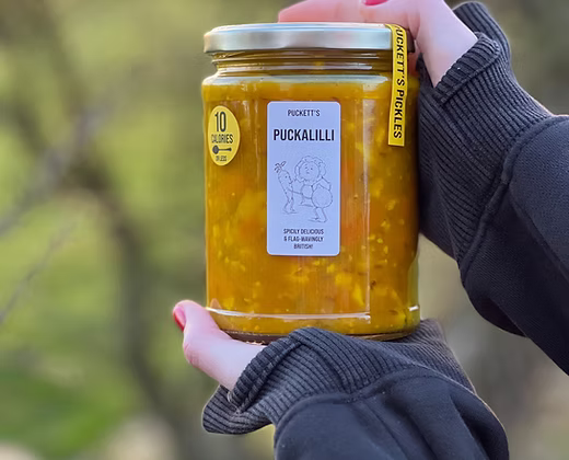 Puckalilli - Spicily delicious & flag-wavingly British!
